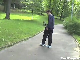 Handjob in Public Park